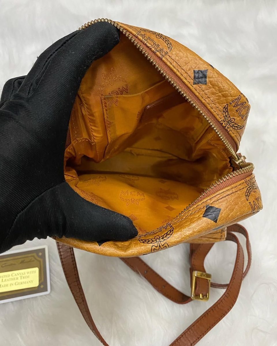 MCM Amazon Sling Bag Black Visetos