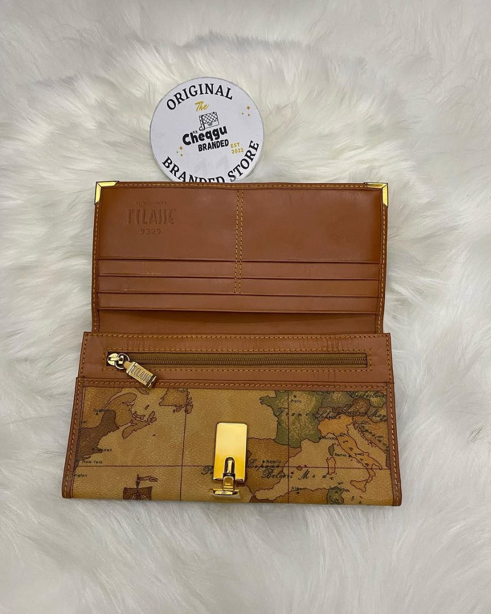 Alviero Martini 1A Classe Geo flap classic Wallet 9329