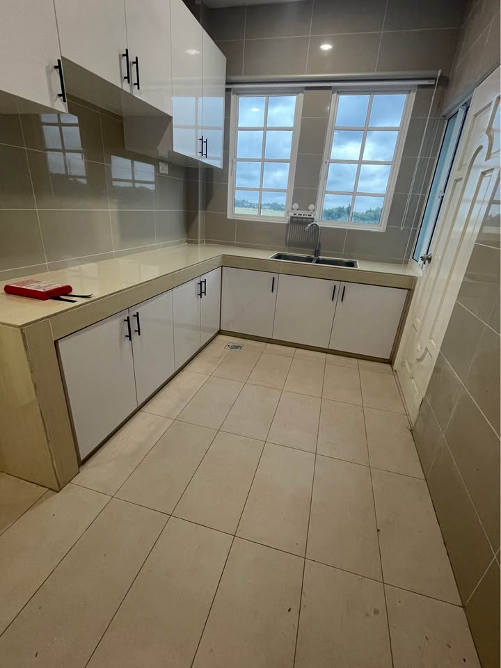 New 3 bedroom apartment for rent