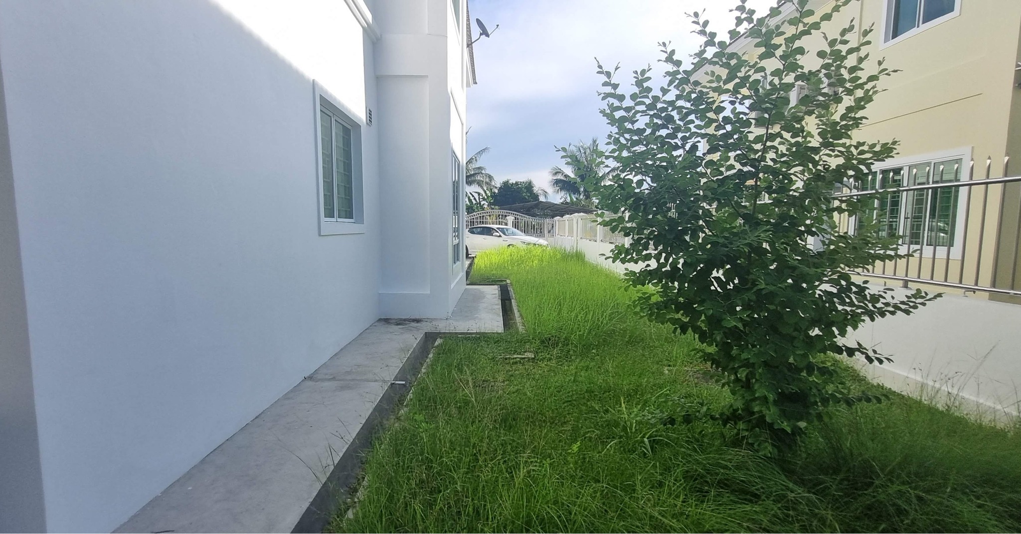 💥💥✨✨Double-storey Semi-Detached house for rent at Kg Mata-Mata