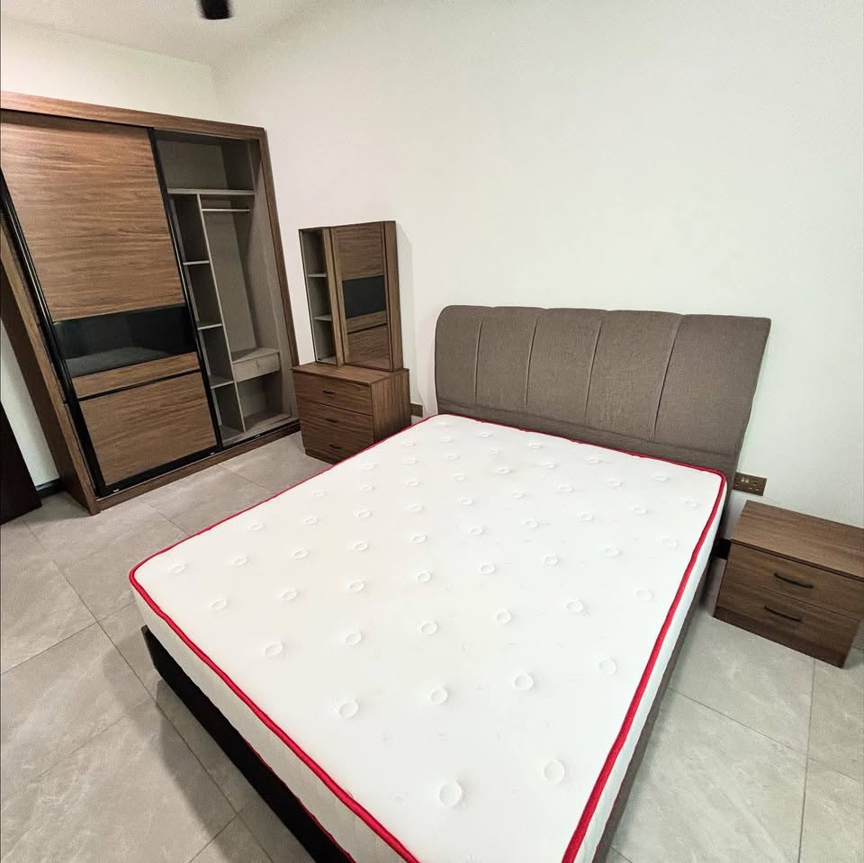TERRACE HOUSE FOR RENT AT KIULAP