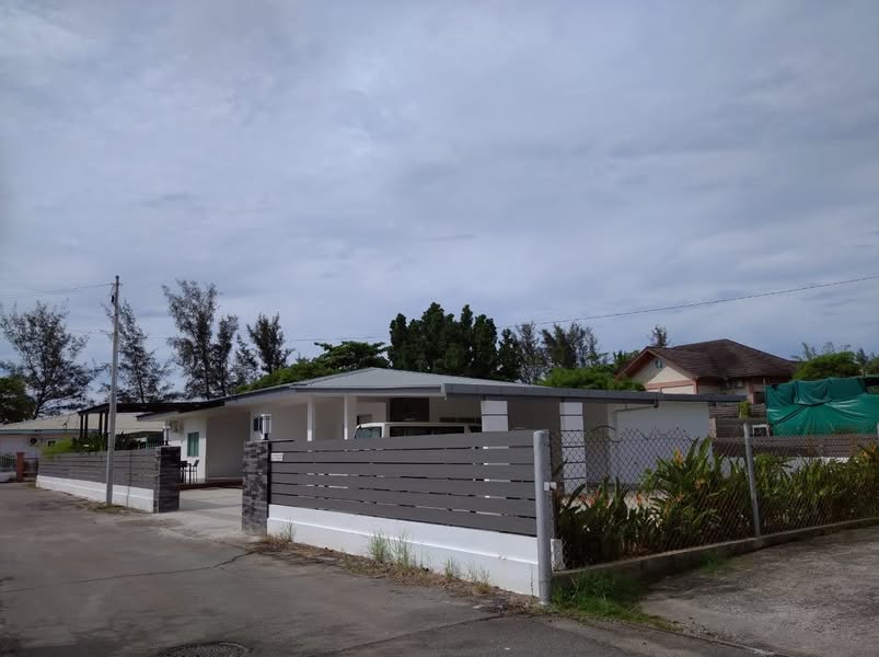 ✨Single Storey fully furnished Bungalow for rent at Spg 79, Jln Maulana, Kuala Belait