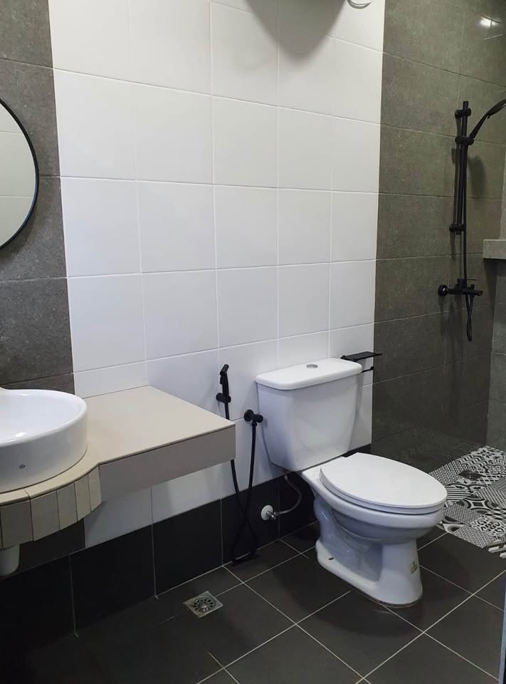 Double storey semi d house for rent