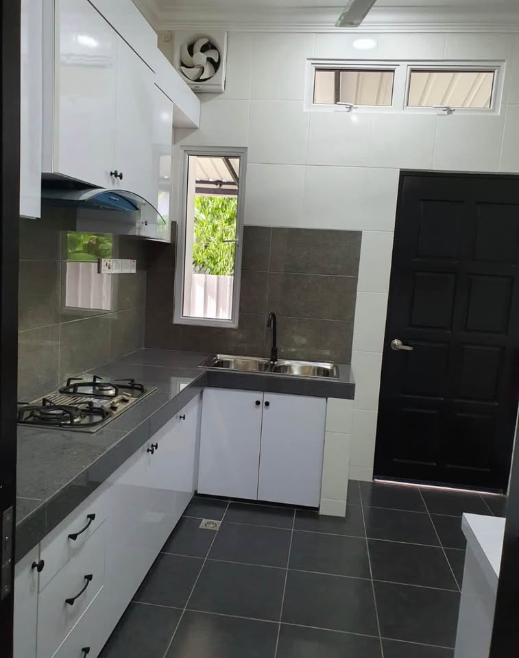 Double storey semi d house for rent
