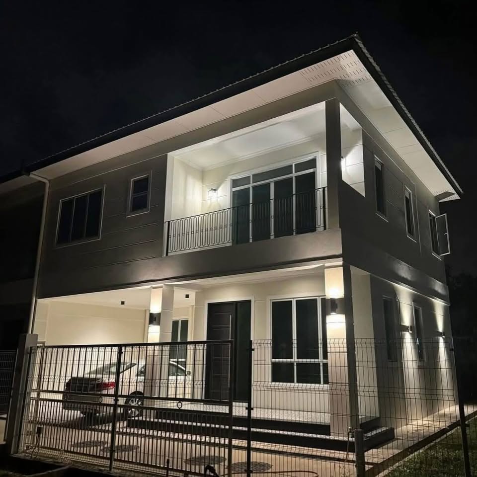SEMI DETACHED HOUSE FOR RENT LAMBAK